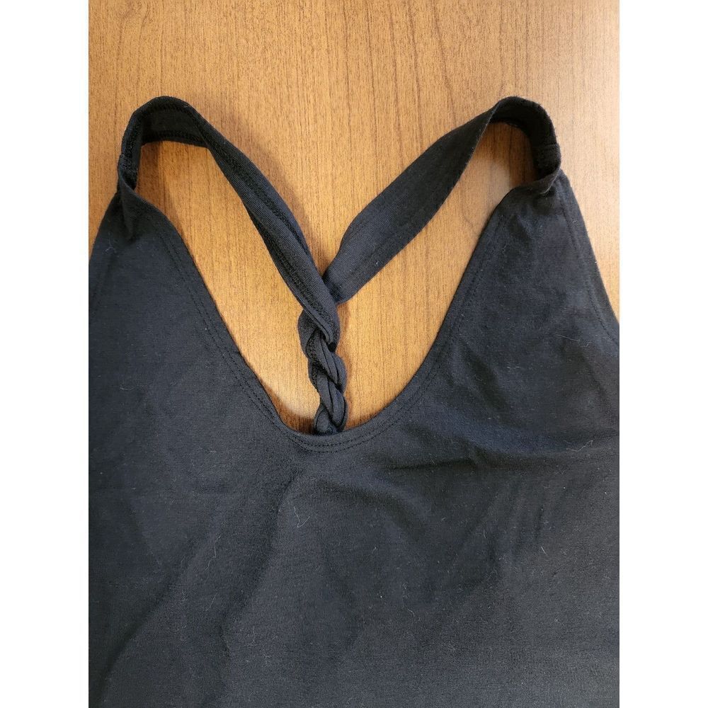 Under Armour XS black Braided Racerback tank